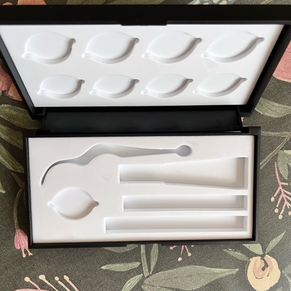 LASHIFY Glutton Case - Picture 2 of 4